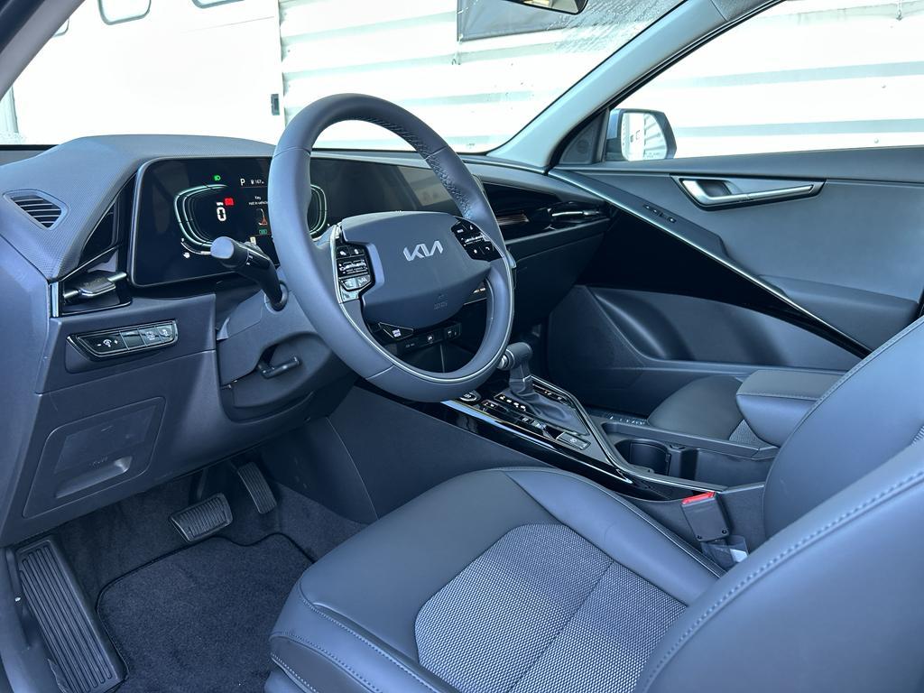 new 2025 Kia Niro car, priced at $29,070