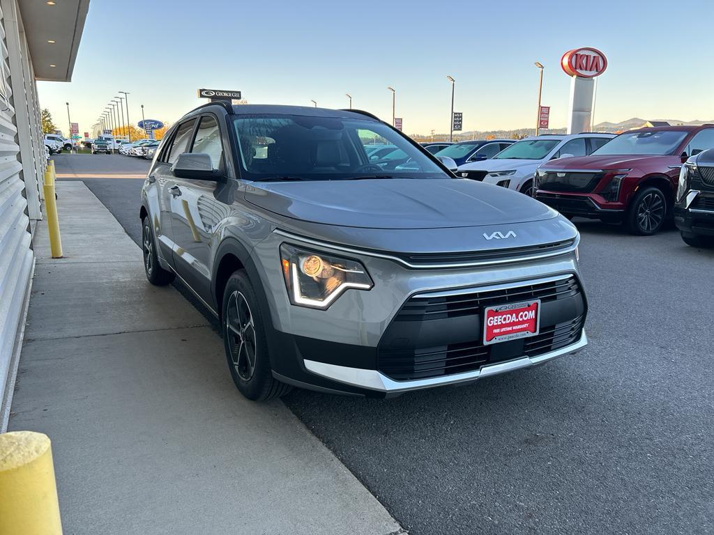 new 2025 Kia Niro car, priced at $29,070