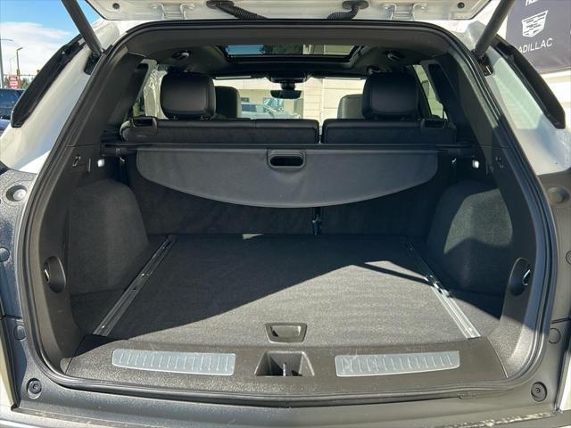 used 2021 Cadillac XT5 car, priced at $37,730