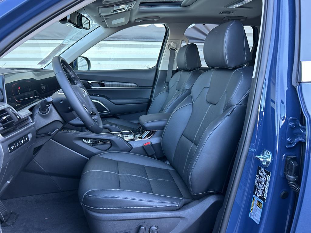 new 2025 Kia Telluride car, priced at $44,425