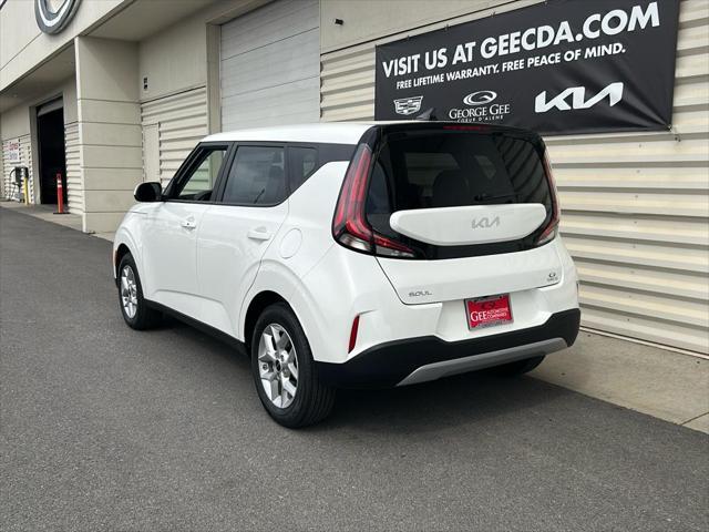 new 2025 Kia Soul car, priced at $24,605