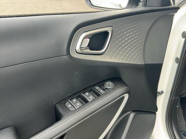 new 2025 Kia Soul car, priced at $24,605