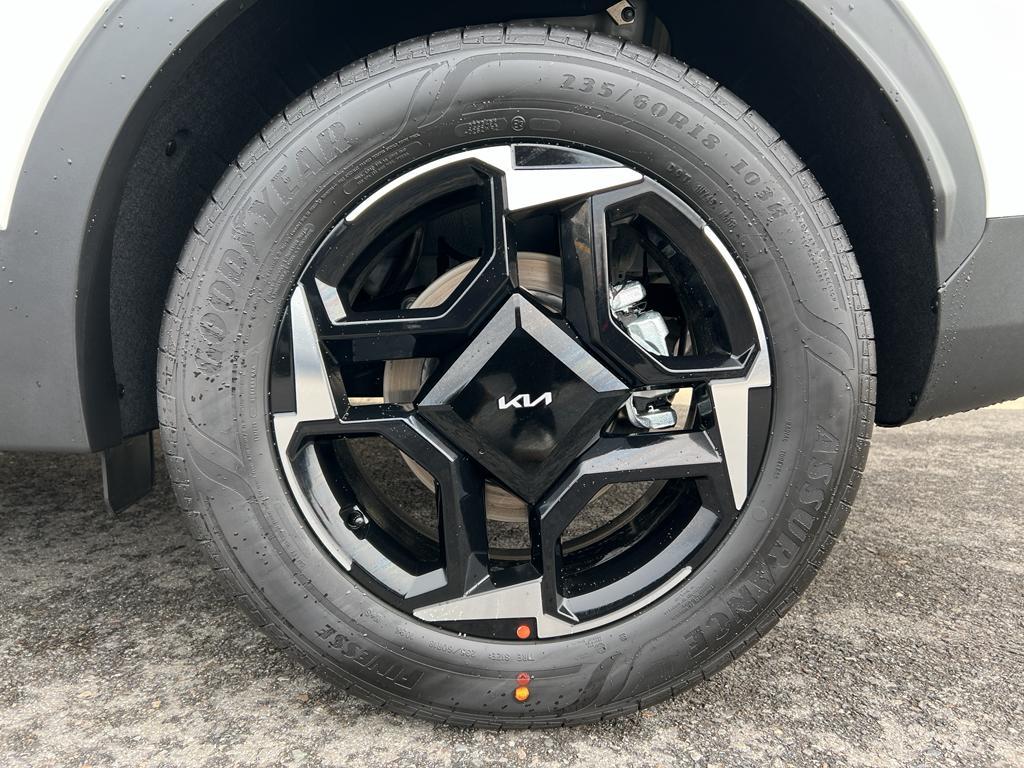 new 2026 Kia Sportage Hybrid car, priced at $35,160