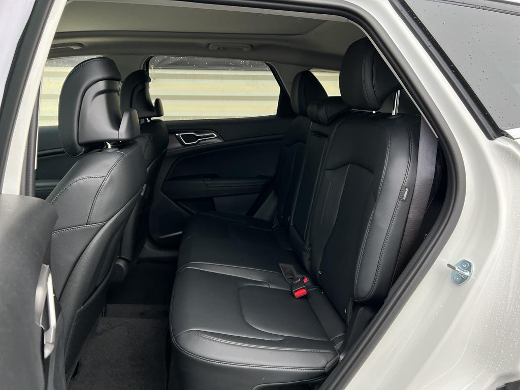 new 2026 Kia Sportage Hybrid car, priced at $35,160