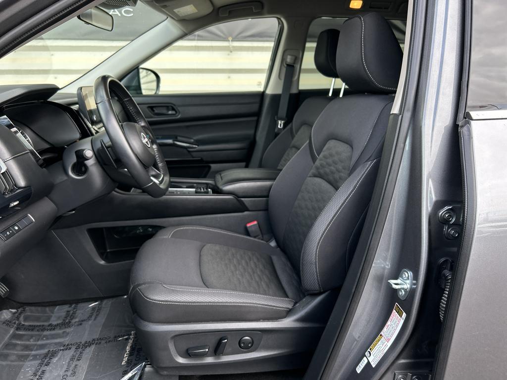 used 2024 Nissan Pathfinder car, priced at $34,250