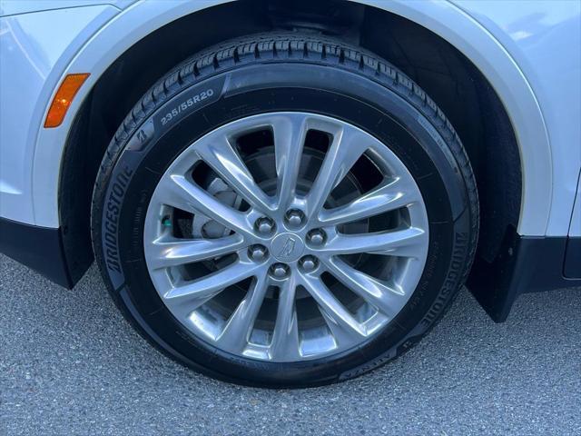 used 2017 Cadillac XT5 car, priced at $25,991