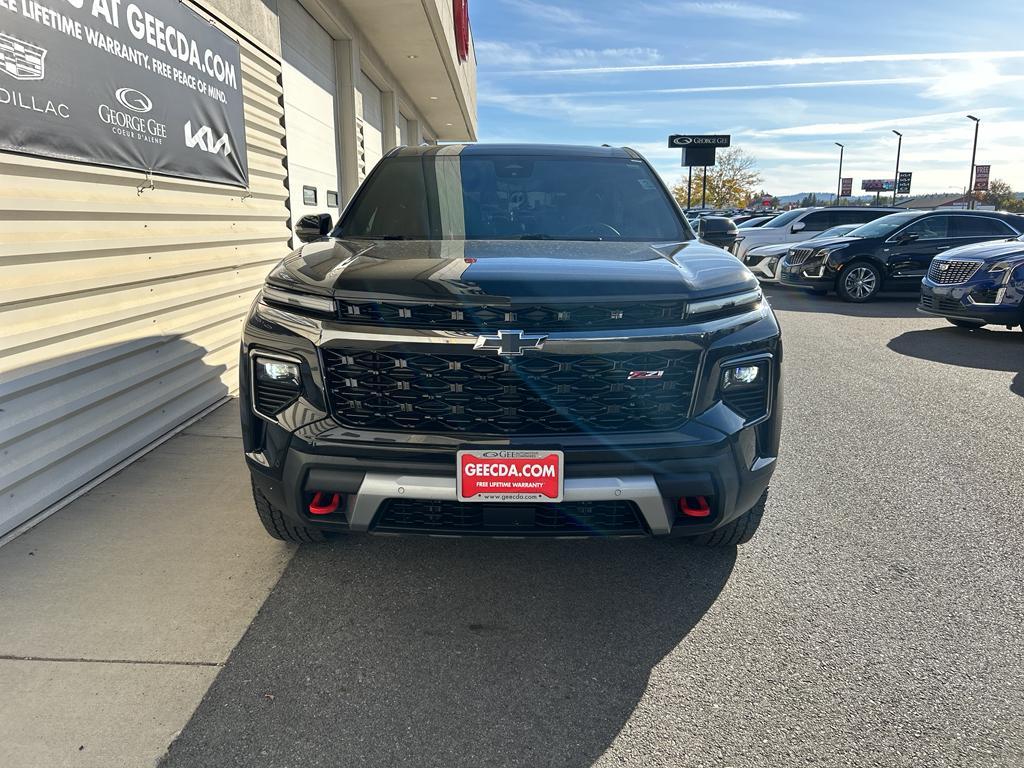 used 2024 Chevrolet Traverse car, priced at $47,999