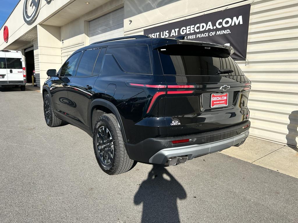 used 2024 Chevrolet Traverse car, priced at $47,999