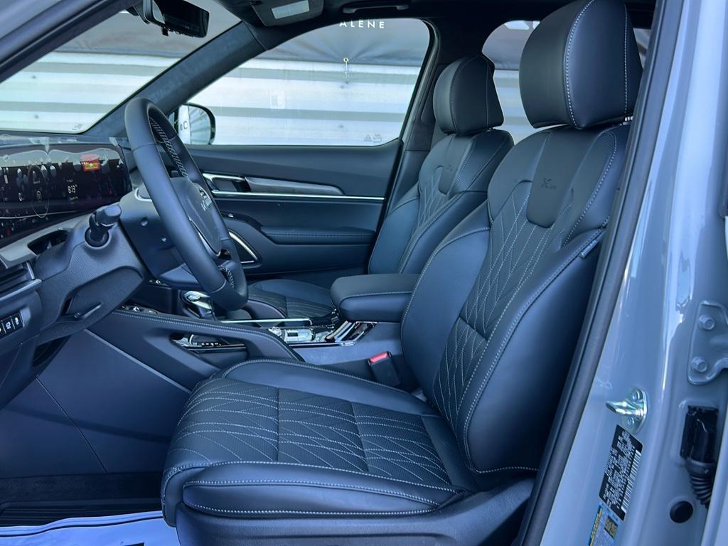 new 2025 Kia Telluride car, priced at $53,025