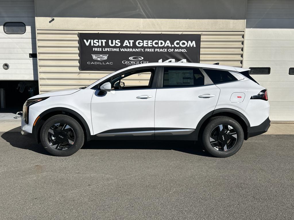 new 2026 Kia Sportage car, priced at $30,805
