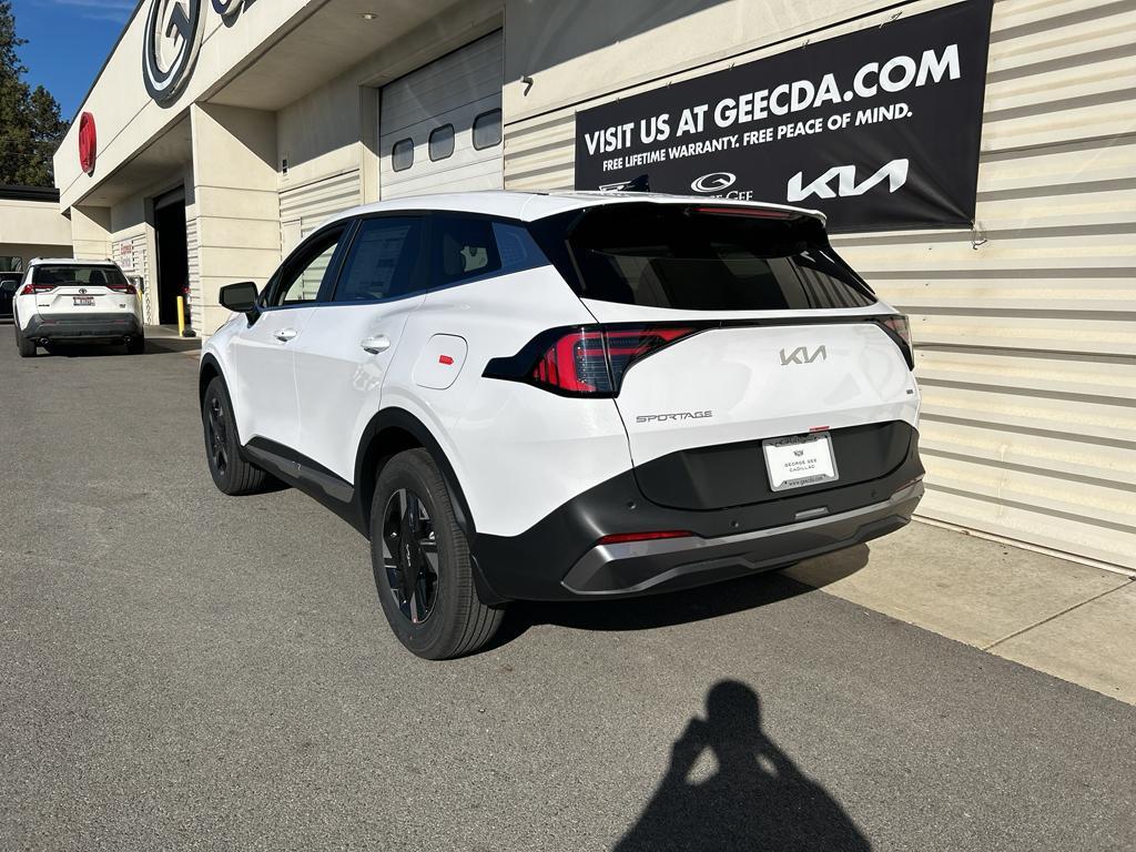 new 2026 Kia Sportage car, priced at $30,805
