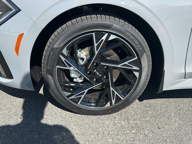 new 2025 Kia K5 car, priced at $34,065