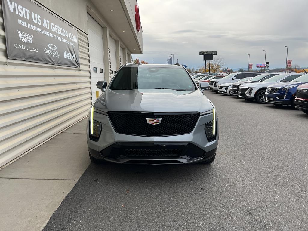 used 2025 Cadillac XT4 car, priced at $44,900