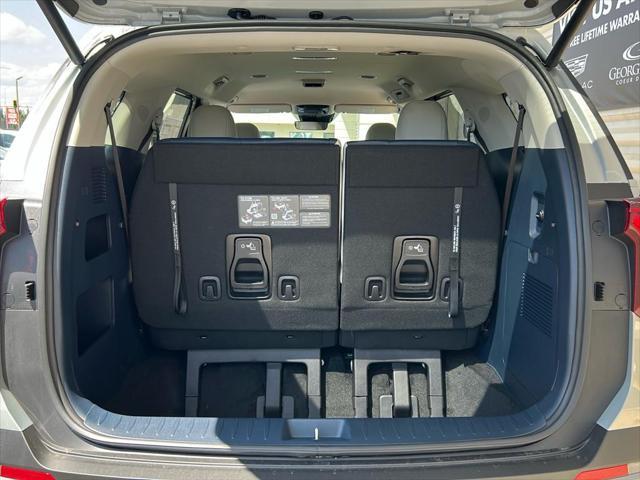 new 2026 Kia Carnival car, priced at $42,915