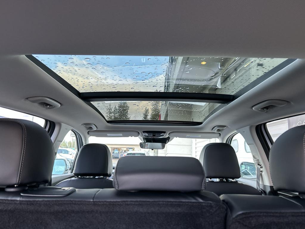 new 2026 Kia Sorento car, priced at $38,095