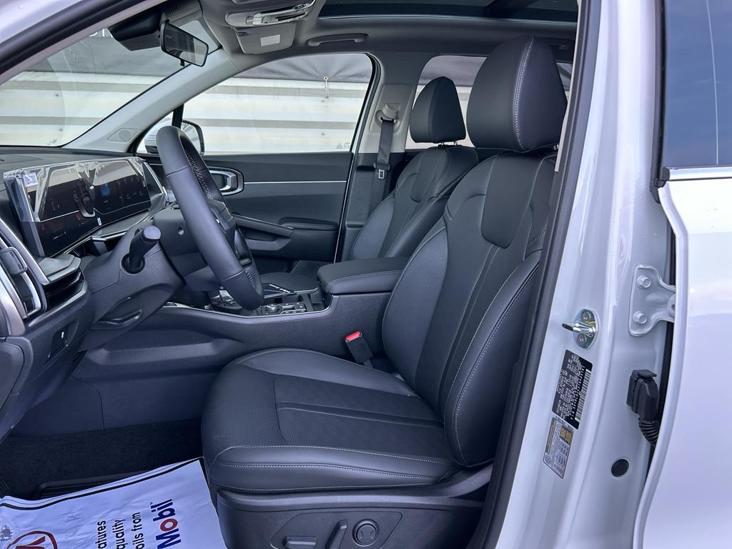 new 2026 Kia Sorento car, priced at $38,095