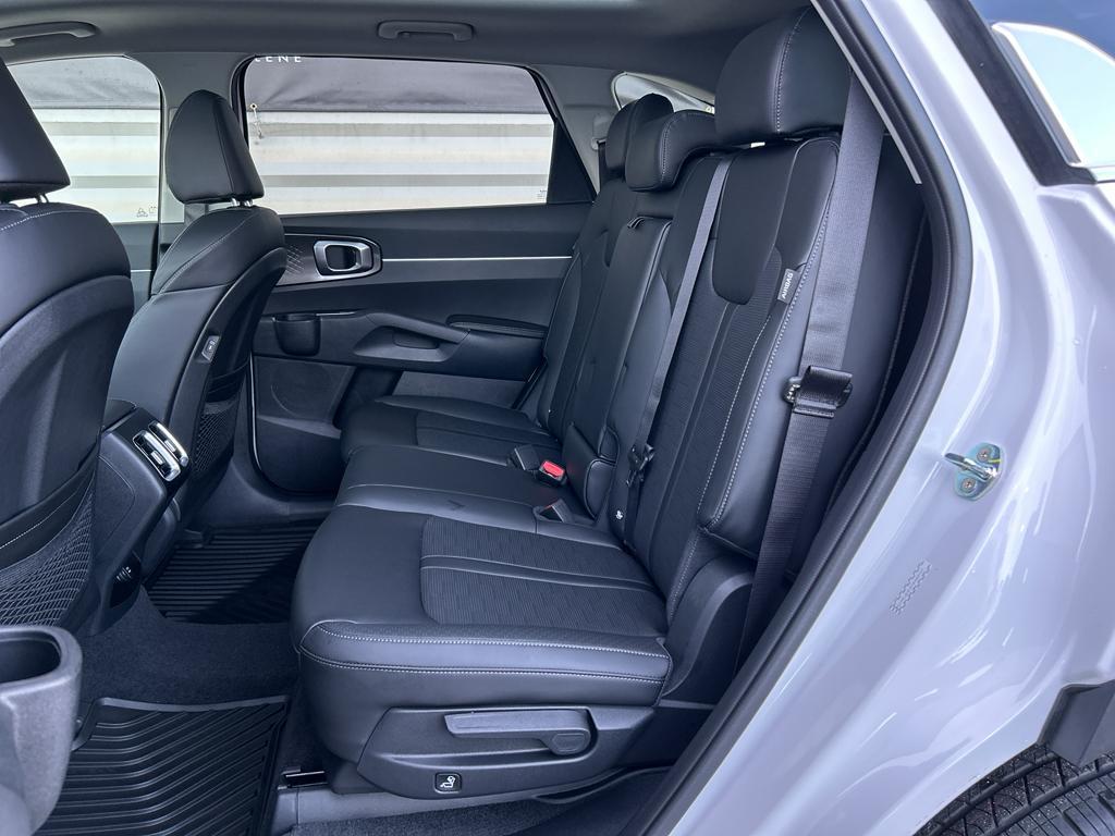 new 2026 Kia Sorento car, priced at $38,095