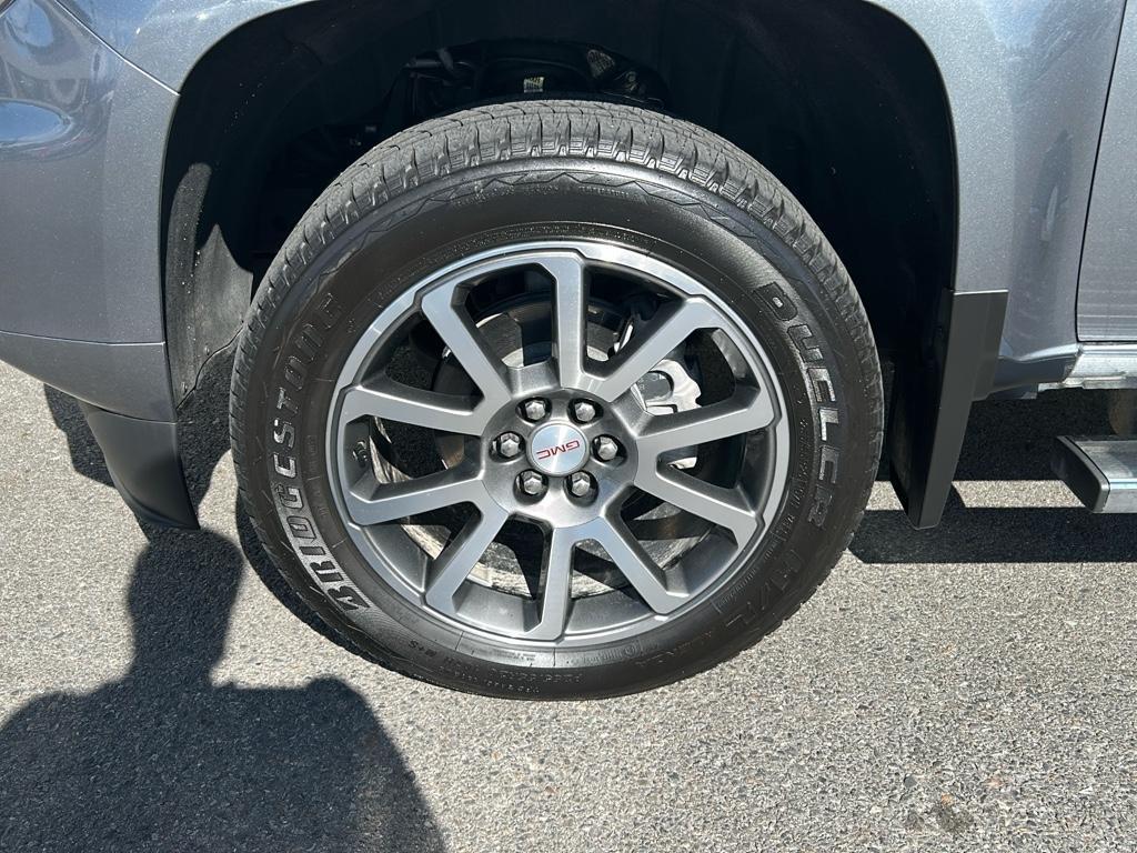 used 2022 GMC Canyon car, priced at $39,652