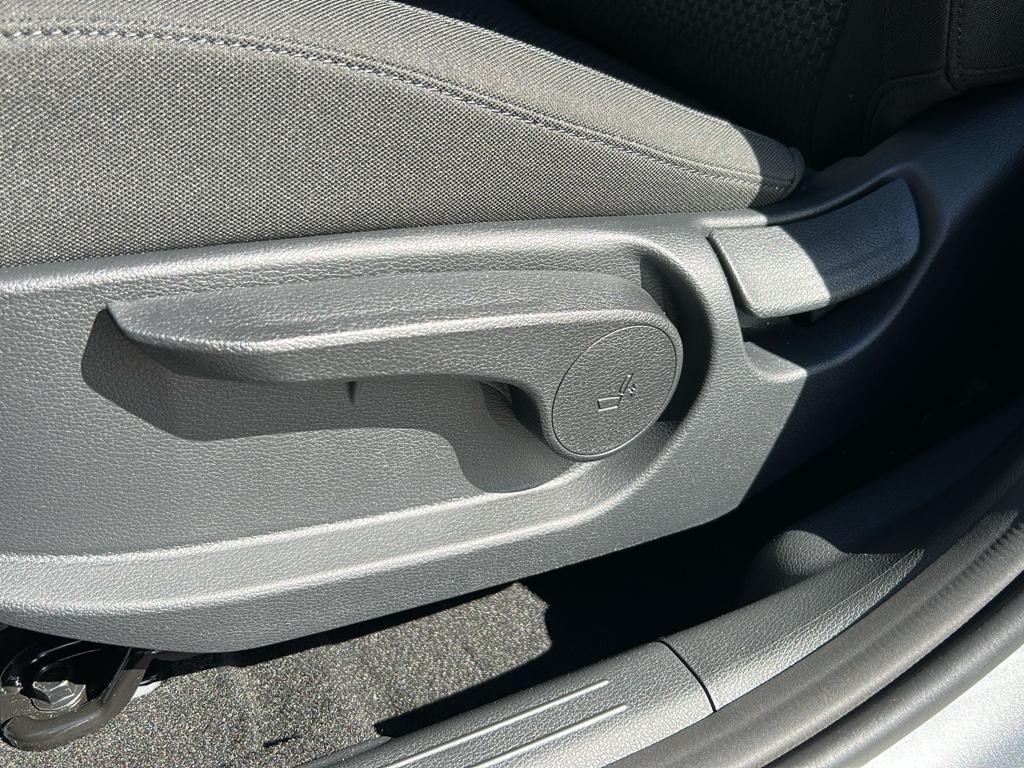 new 2025 Kia Sportage Hybrid car, priced at $30,295