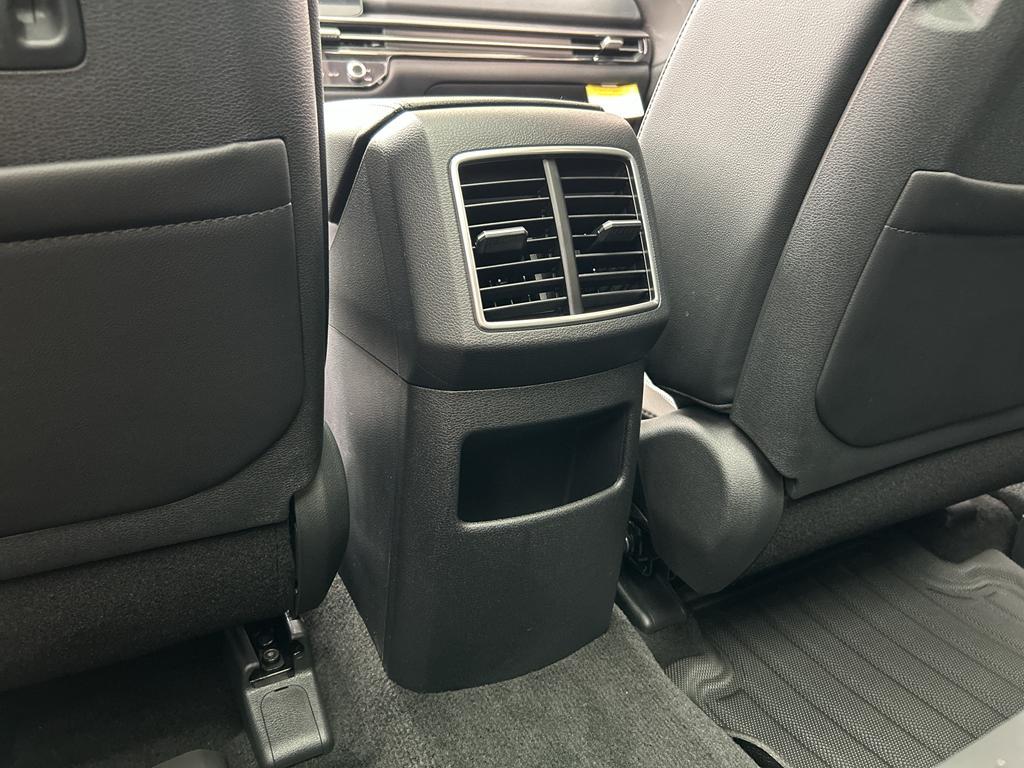 new 2026 Kia Sportage car, priced at $33,860