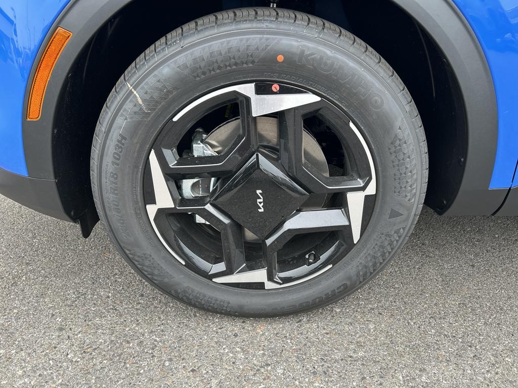 new 2026 Kia Sportage car, priced at $33,860