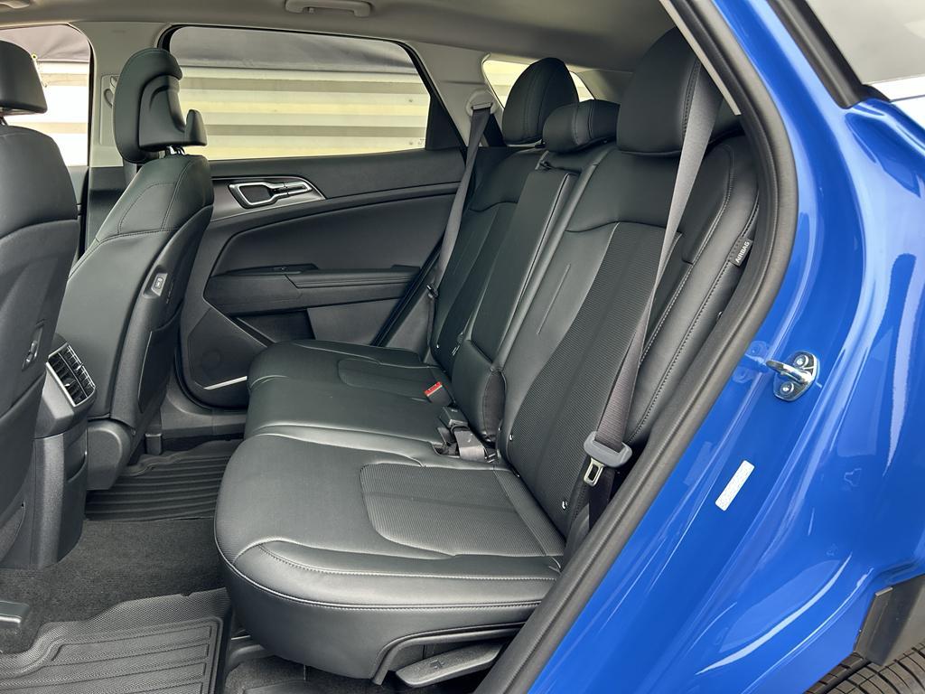 new 2026 Kia Sportage car, priced at $33,860
