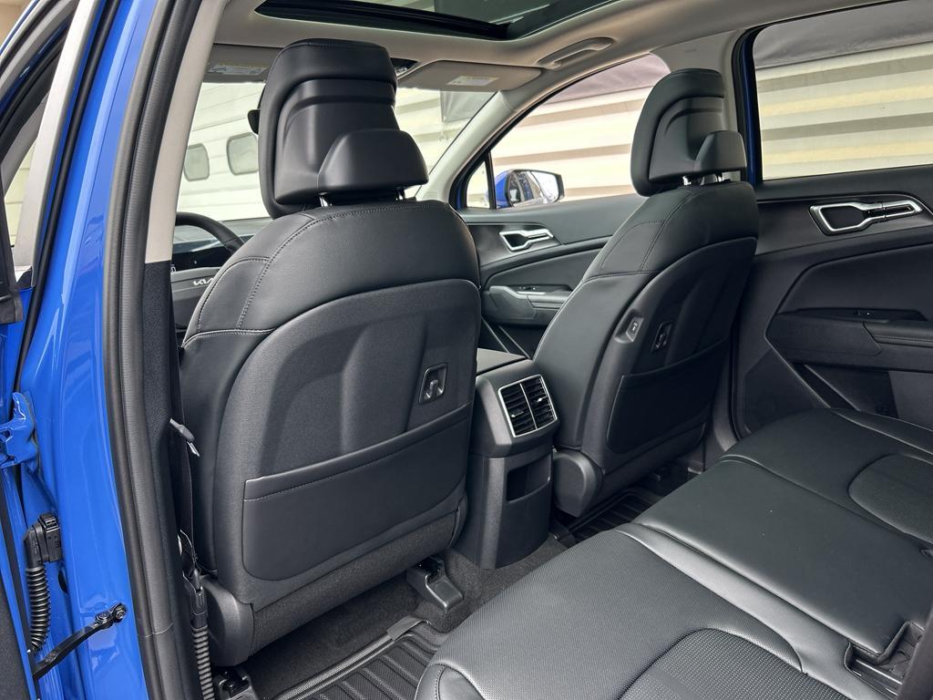 new 2026 Kia Sportage car, priced at $33,860