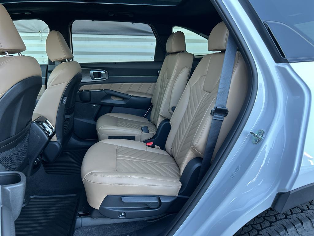 new 2026 Kia Sorento car, priced at $47,090