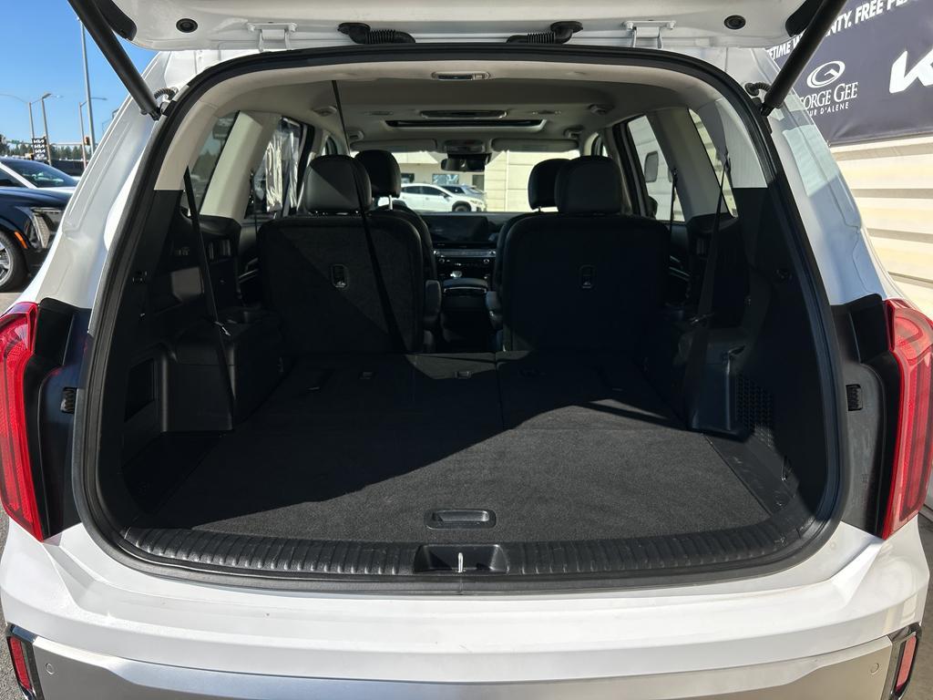 used 2025 Kia Telluride car, priced at $40,000