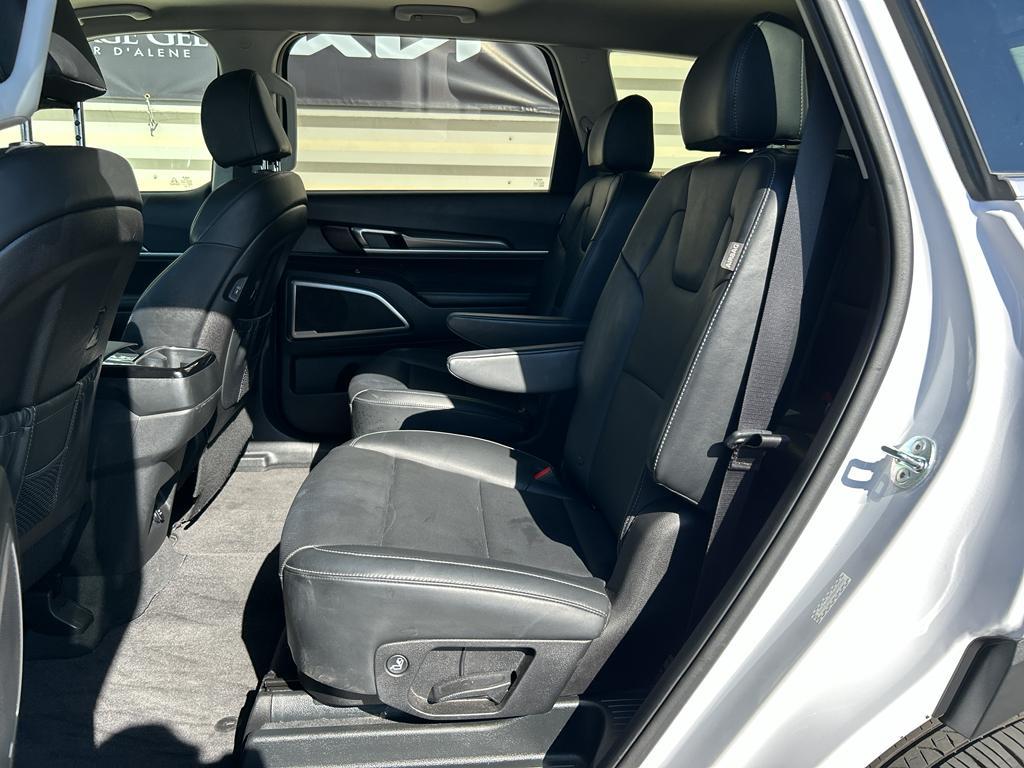used 2025 Kia Telluride car, priced at $40,000