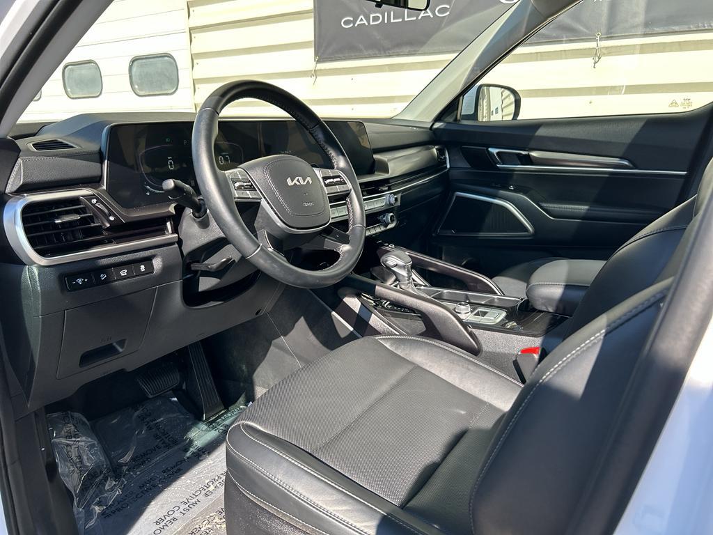 used 2025 Kia Telluride car, priced at $40,000