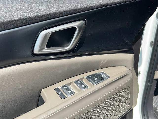 new 2026 Kia Carnival car, priced at $40,715