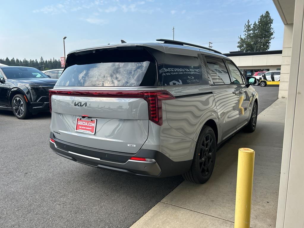 new 2026 Kia Carnival Hybrid car, priced at $53,895