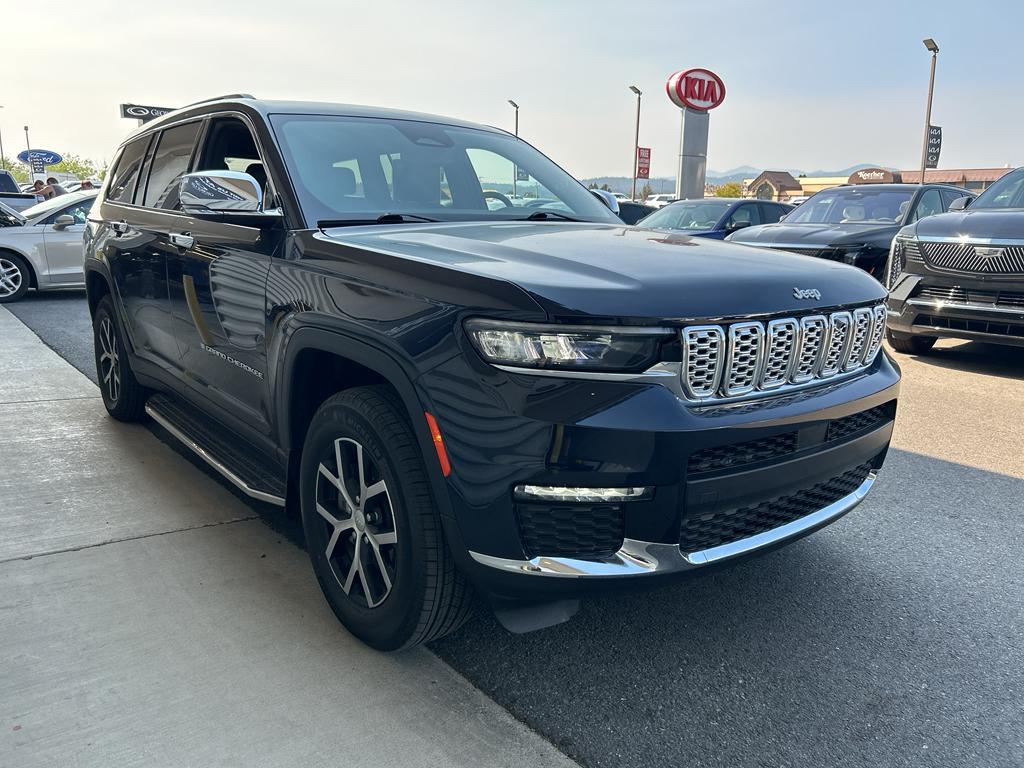 used 2024 Jeep Grand Cherokee L car, priced at $40,655