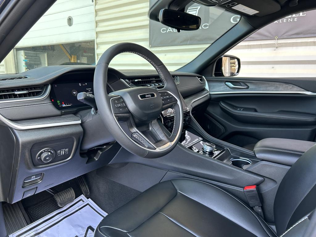 used 2024 Jeep Grand Cherokee L car, priced at $40,655