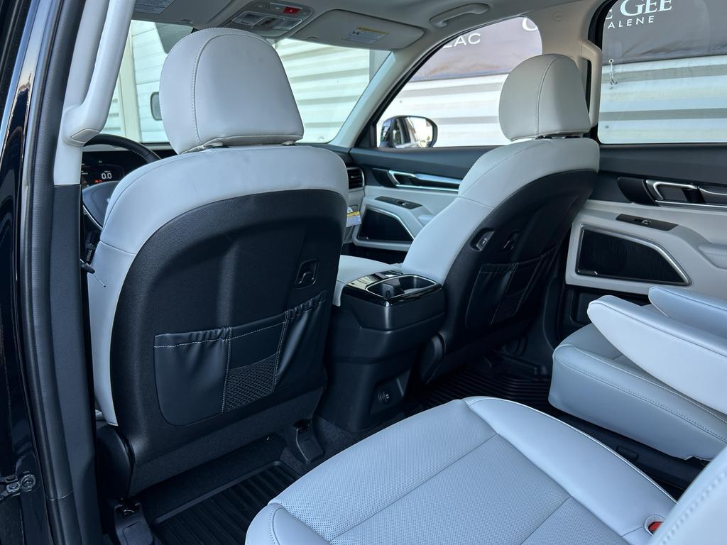new 2025 Kia Telluride car, priced at $42,180