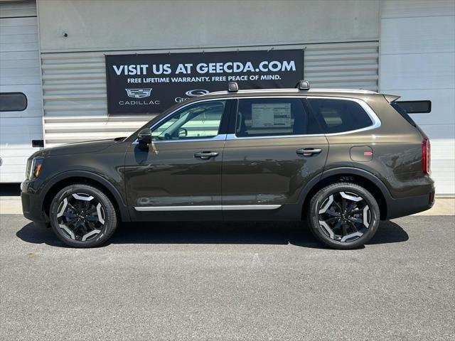 new 2025 Kia Telluride car, priced at $42,790