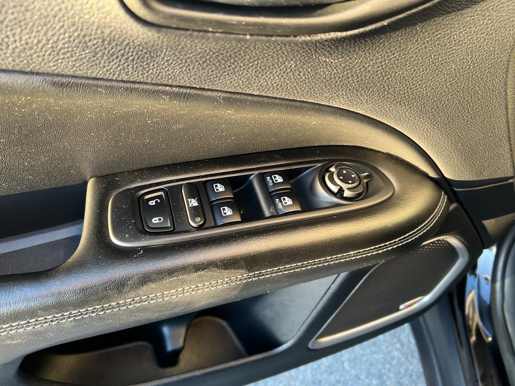 used 2019 Jeep Compass car, priced at $16,900