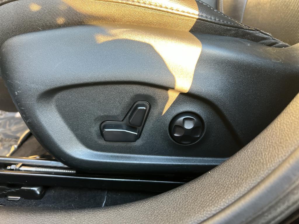 used 2019 Jeep Compass car, priced at $16,900