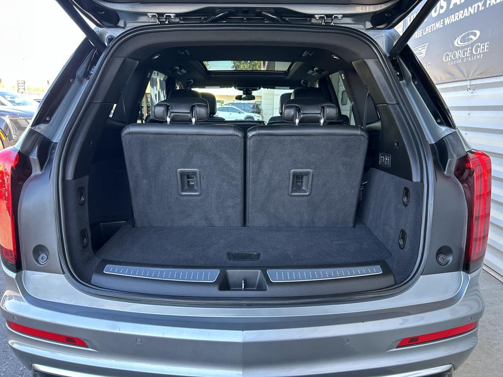 used 2024 Cadillac XT6 car, priced at $44,000
