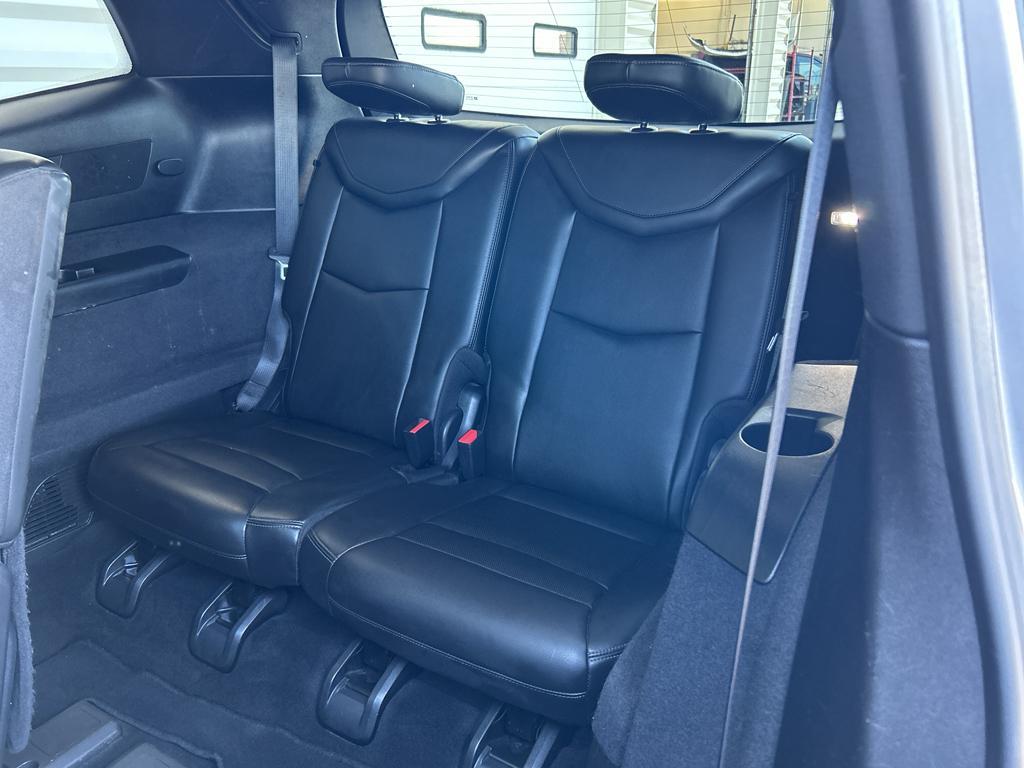 used 2024 Cadillac XT6 car, priced at $44,000