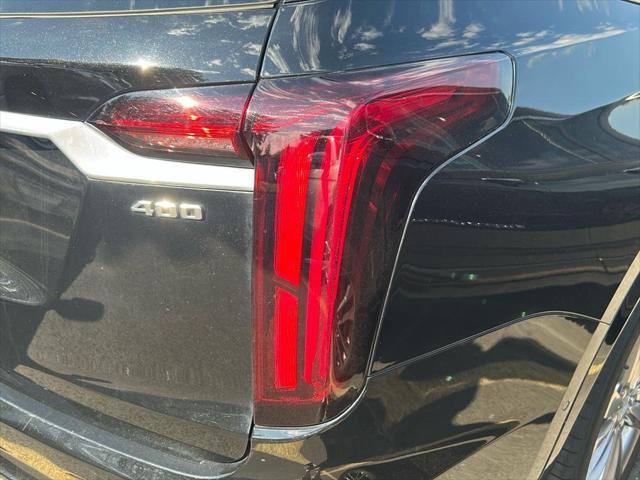 used 2023 Cadillac XT6 car, priced at $41,991