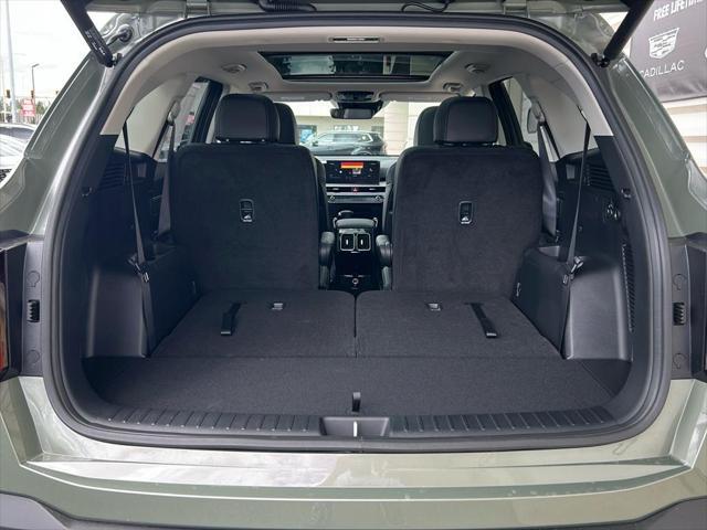 new 2025 Kia Sorento car, priced at $42,880