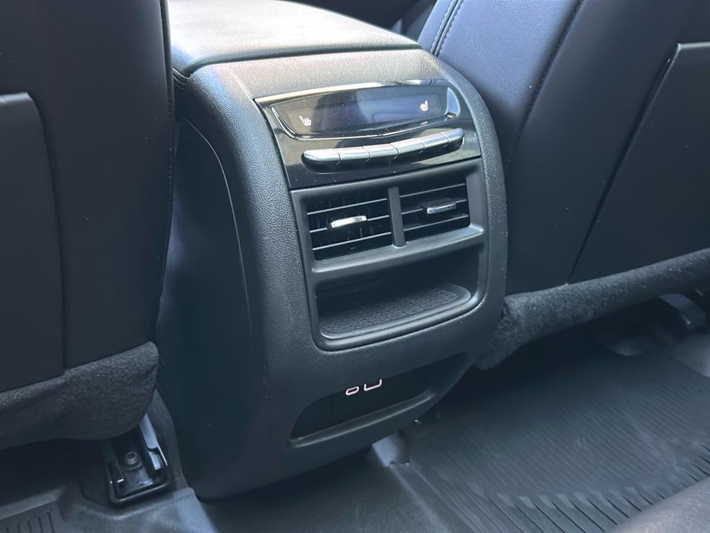 used 2021 Cadillac XT5 car, priced at $32,000