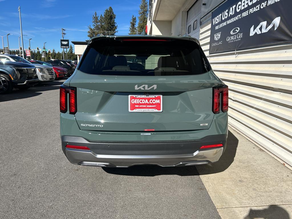 new 2025 Kia Sorento Hybrid car, priced at $39,075
