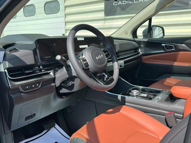 new 2026 Kia Carnival Hybrid car, priced at $55,080
