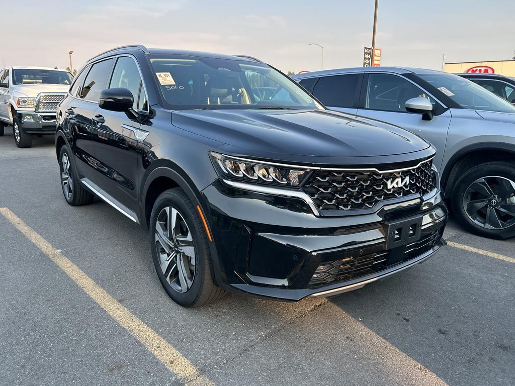 used 2023 Kia Sorento Hybrid car, priced at $29,999
