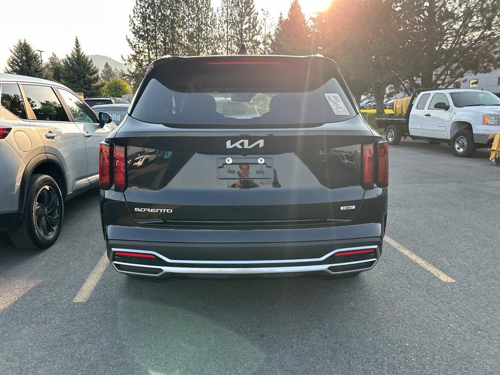 used 2023 Kia Sorento Hybrid car, priced at $29,999