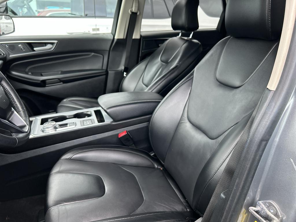 used 2022 Ford Edge car, priced at $24,999