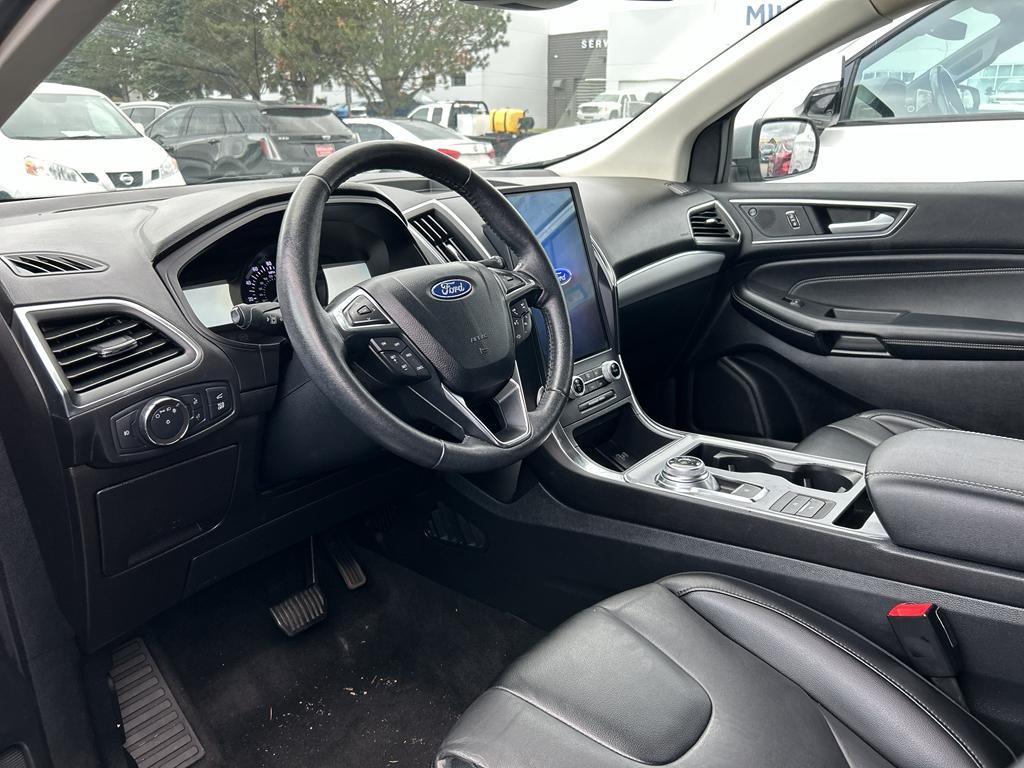used 2022 Ford Edge car, priced at $24,999